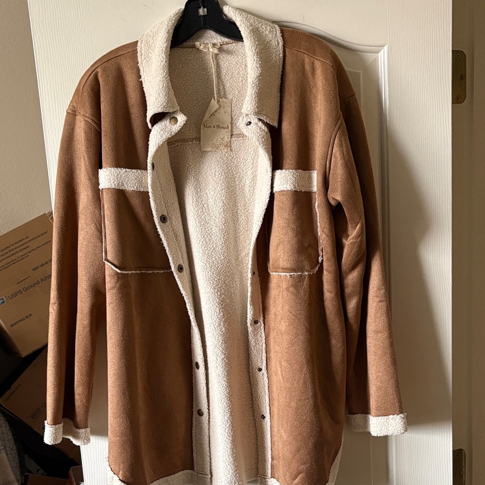 Hem & Thread NWT Oversized Faux Suede and Fuzzy Trimmed Jacket size S
